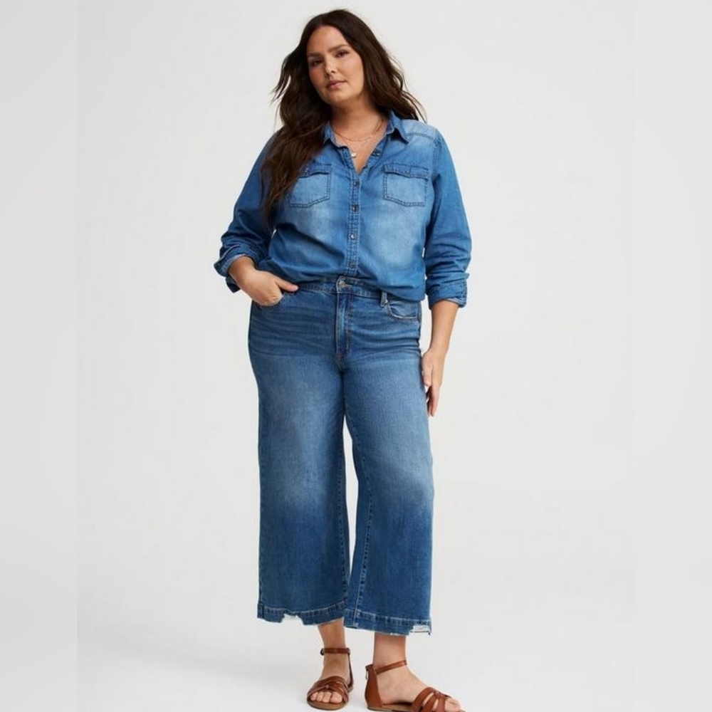 Torrid High-Rise Wide-Leg Ankle Cropped Blue-Jeans Sz 12 BNWT